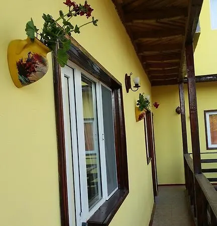 Casa Madera Vama Veche